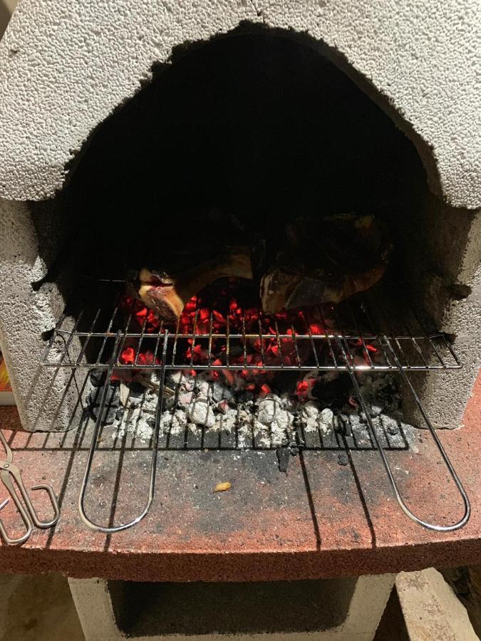 Alojamientos El Horno Montejo de la Sierra Esterno foto
