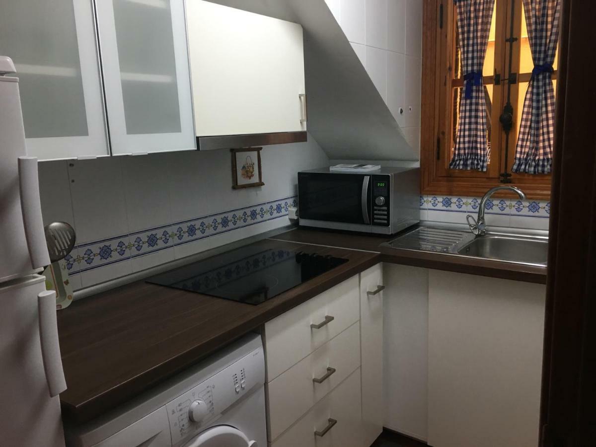 Alojamientos El Horno Montejo de la Sierra Esterno foto